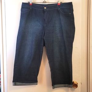 3/$30 Stretchy Dark Wash Capris